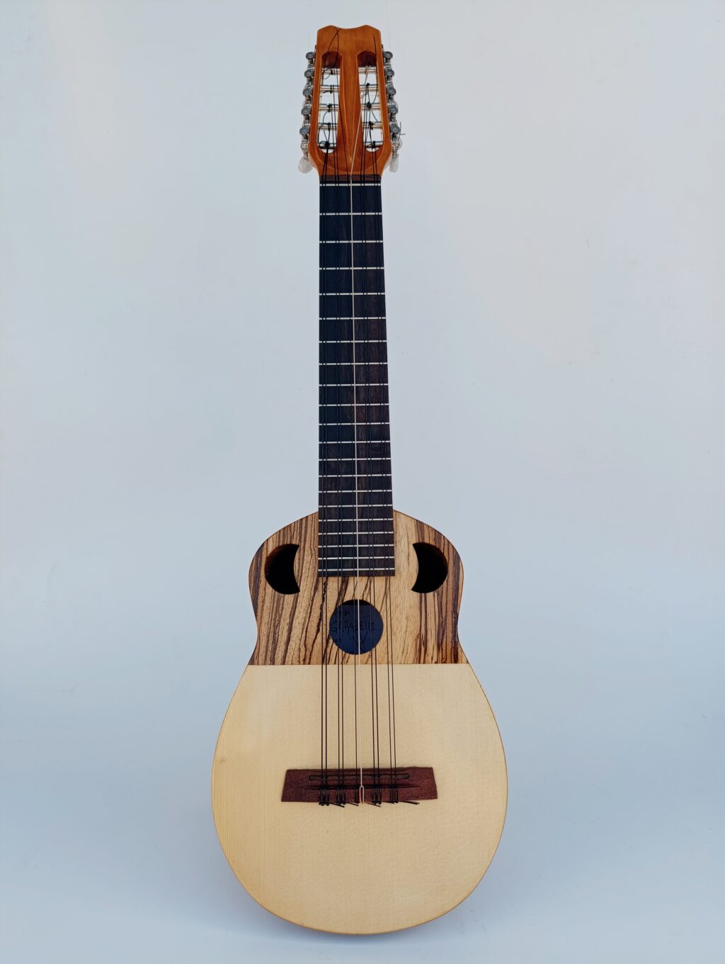 Ronroco Bocas de Luna